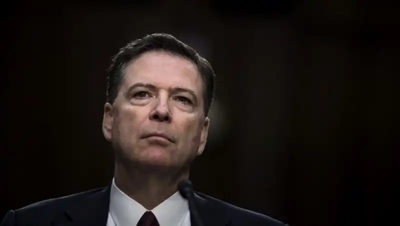 FBI’ın Eski Şefi Trump’ı 4 Rakamla Tehdit Etti! Neler Oluyor?