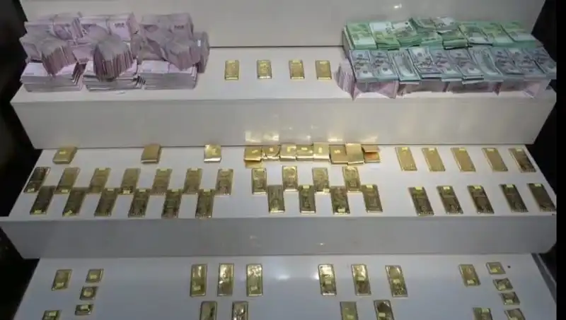 Van Havalimanı’nda Kaçak Altın ve Para Soruşturması Başlatıldı
