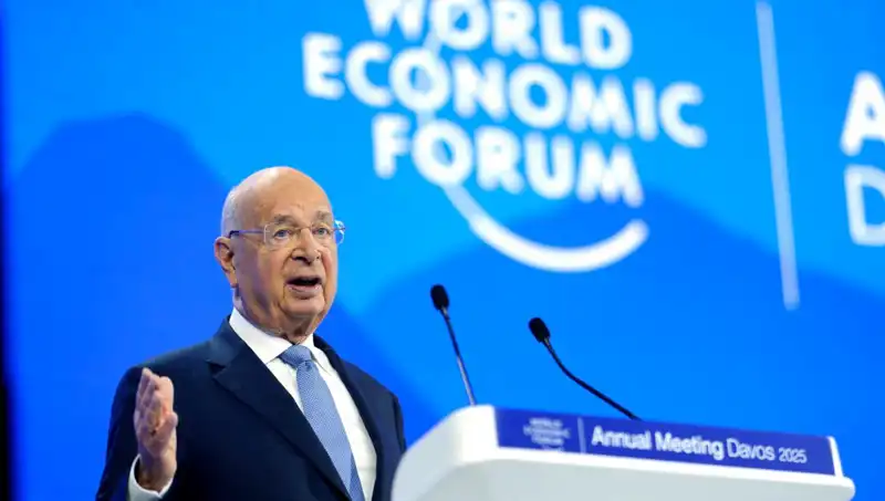 Klaus Schwab, Davos'un Kurucusu Olarak Görevine Son Verdi