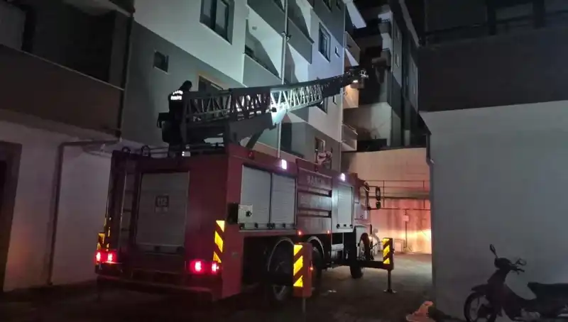 Uyuyakalan Çocuk, Mahalleyi Enfes Bir Maceraya Sürükledi!