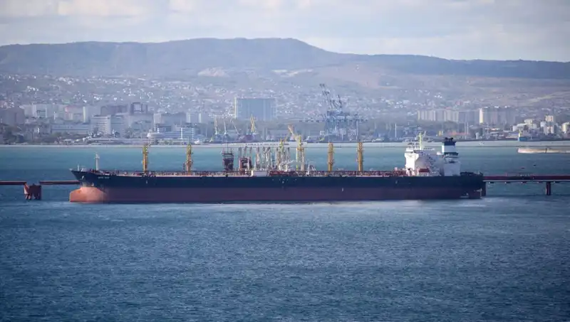 Karadeniz Plajlarında Kalabalık, Çevre Felaketi Göz Ardı Ediliyor