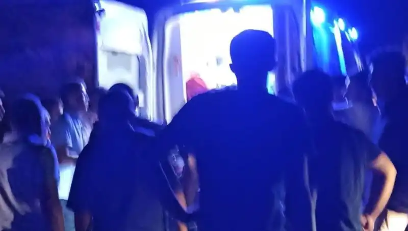 Uçuruma Yuvarlanan Araçta Sürücü Yaralandı: Olayın Detayları Ortaya Çıktı