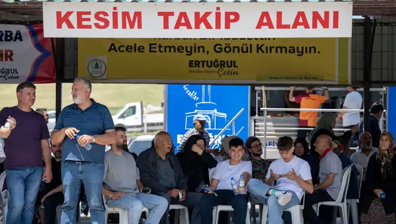 Ankara'daki Kurban Pazarlarında Yoğunluk ve Hareketlilik Artıyor