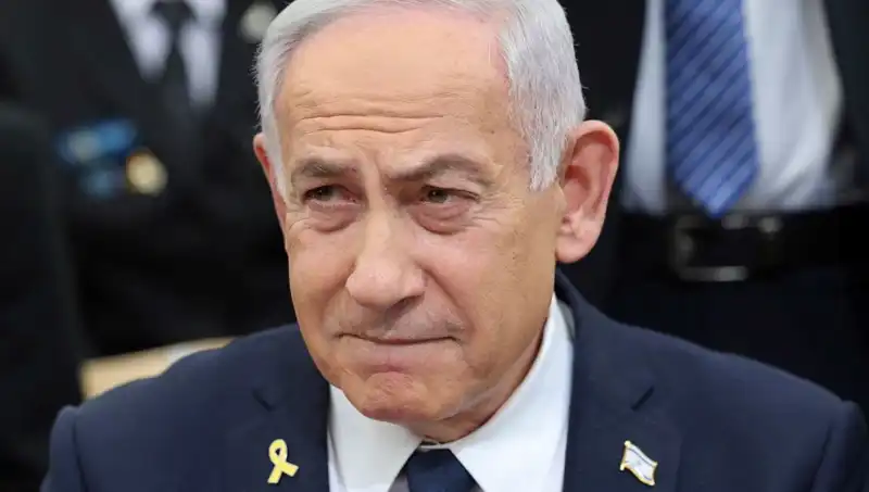Kabine Toplantısında Gergin Anlar: Netanyahu ve Zamir'in Karşı Karşıya Geldiği Anlar