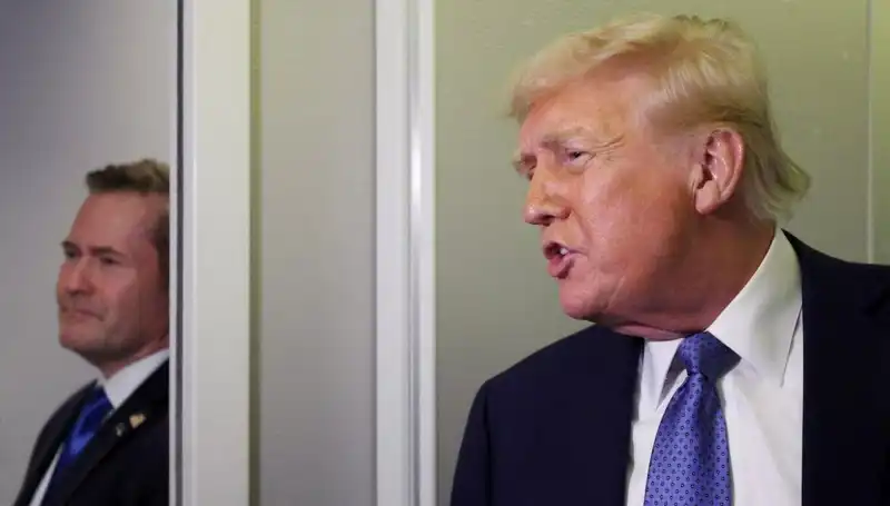 Trump’ın Beklenmeyen Kararı: Mike Waltz Görevden Alındı!