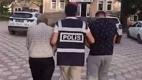 Köpek Dövüştürenlere Çocukların Gözleri Önünde Ağır Darbe!