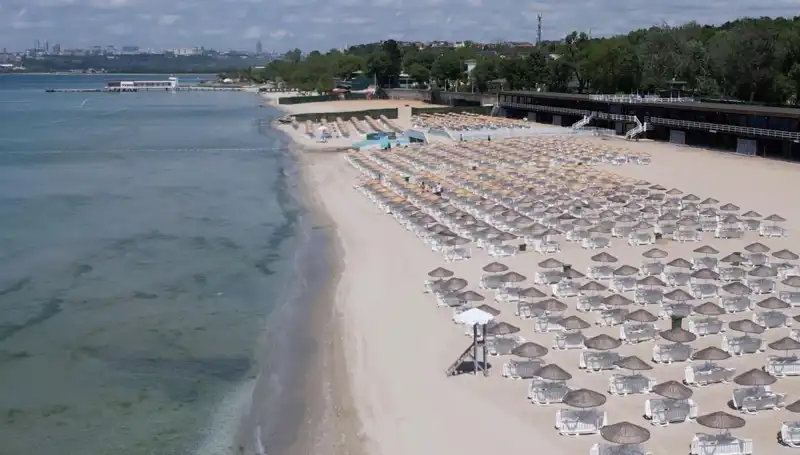 İstanbul Plajlarında Giriş Ücretleri 2025: Sarıyer, Florya ve Adalar'daki Fiyatlar Açıklandı