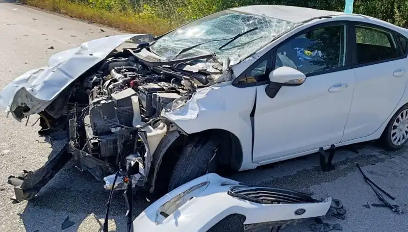 Çanakkale'de Şok Trafik Kazası: İki Yaralı ve Sıkça Sorulanlar