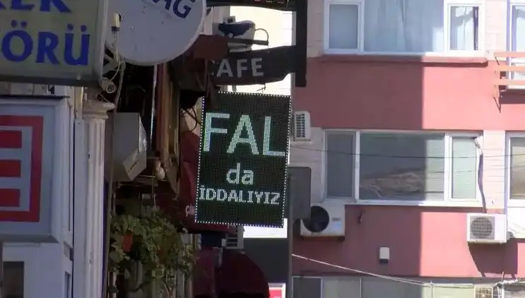 Para Karşılığı Fala Hapis Cezası: Falcılar Dikkat!