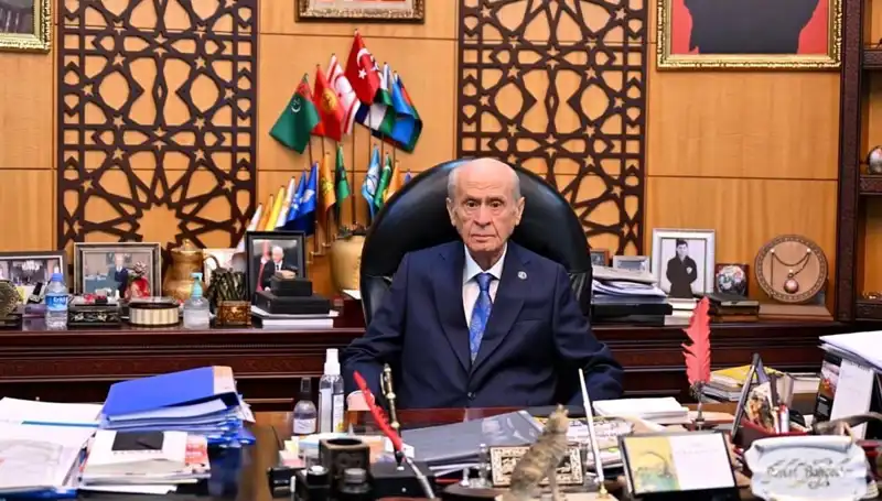Başbakan Bahçeli'den Galatasaray'a Şampiyonluk Kutlaması ve Destek Mesajı