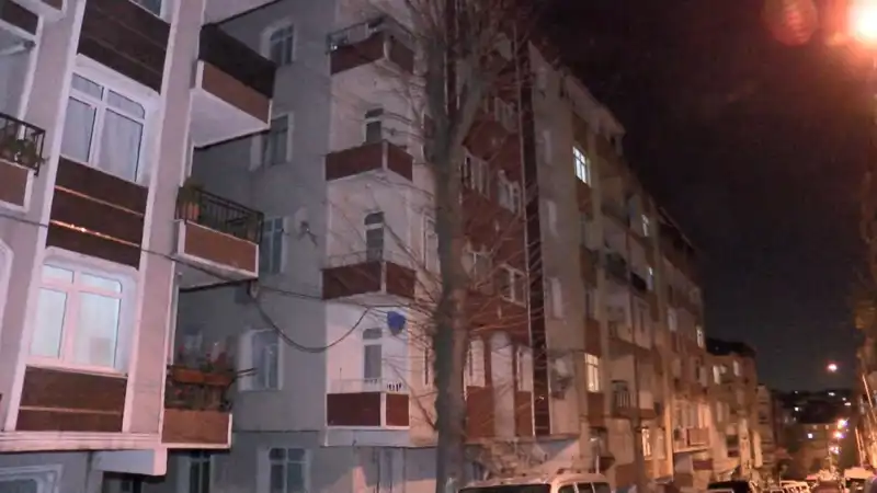 Altı Katlı Apartmanda Şok: Kolonlardan Gelen Sesler Panik Yarattı!