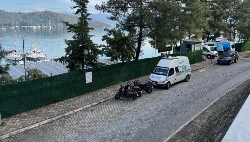 Fethiye’de Düzensiz Göçmenlerin Taşıyan Bot Kazası: Hayat Kurtarma Mücadelesi!