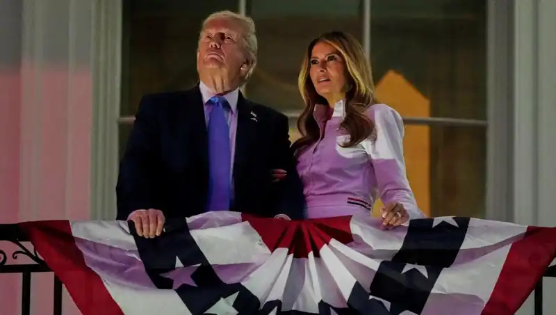 Trump ve Putin İlişkilerinde Melania'nın Gizli Rolü: Eşinin Etkisi Vurgulanıyor