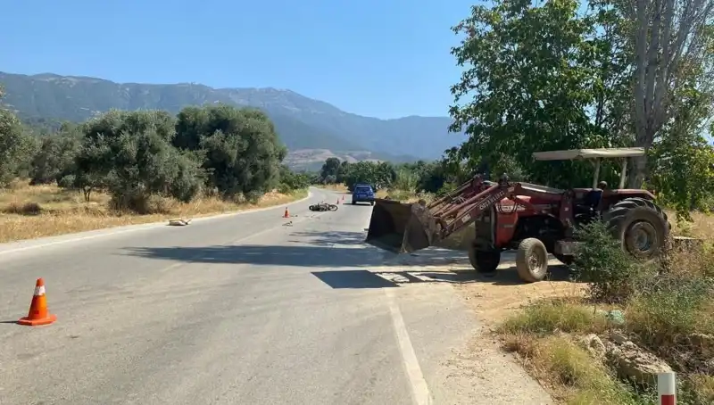 İzmir'de Meydana Gelen Feci Kaza, Motosiklet Sürücüsünü Hayatta Kalma Mücadelesine Sürükledi