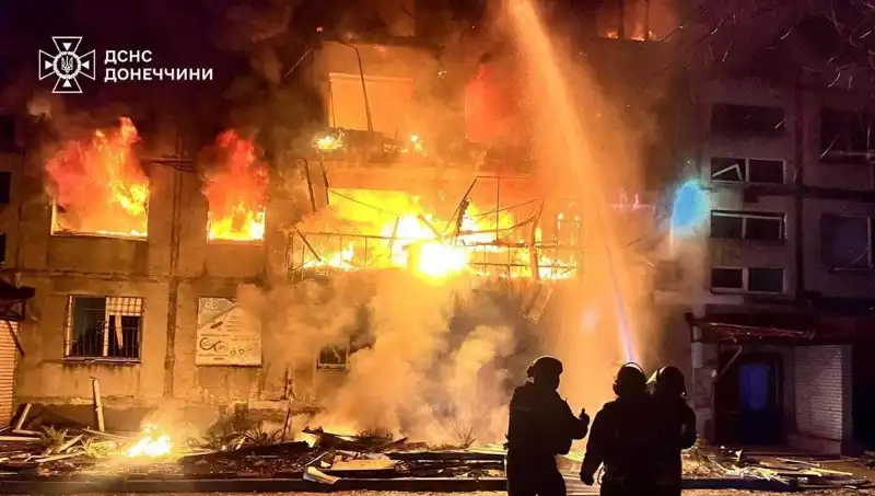 Ukrayna'da Çocukların Hayatını Kaybetmesine Neden Olan Bombardıman: Rusya İskender Füzeleriyle Vurdu