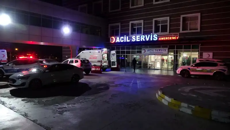 Üniversite Öğrencisinin Motosikletli Polisle Çarpışması, Ağır Yaralanma ile Sonuçlandı