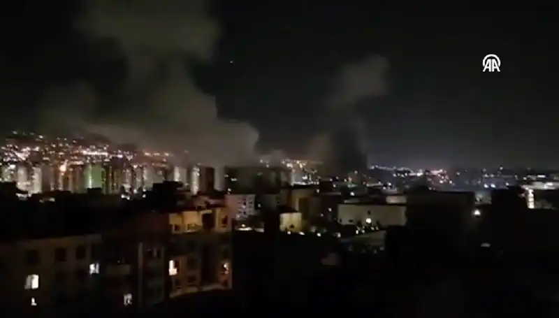 İsrail Hava Kuvvetleri, Tahran’da Hedefleri Vurdu: Savaşın Eşiğinde Mi?