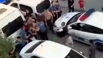 Sosyal Medya Kavgaları Sokakları Kandırıyor: 6 Yaralı ile Sona Erdi