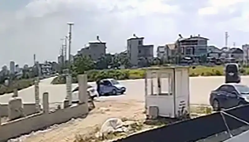 Park Halindeki Araçlardan Milyonluk Hırsızlık Çetesi Çözüldü!
