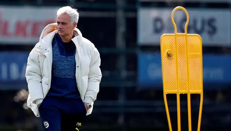 Fatura Mourinho'ya: Futbol Dünyasında Sarsıntı Yaratan Olay