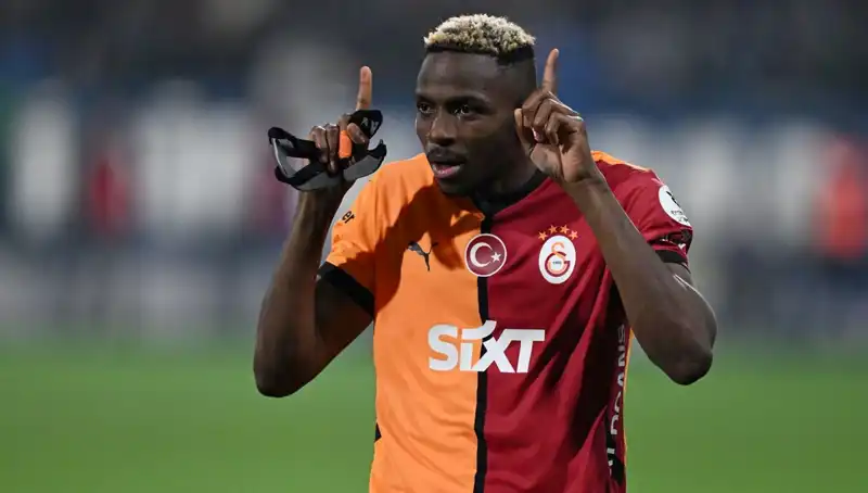 Galatasaray’ın Yeni Golcüsü Osimhen: 21 Maçta 17 Golle Şampiyonluğa Koşuyor