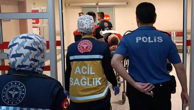 Bugün Üzücü Bir Olay: Polis Ekipleri Kaza Yaptı, İki Yaralı