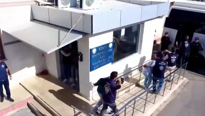10 İlde Gerçekleşen Dolandırıcılık Operasyonu: 13 Şüpheli Tutuklandı!