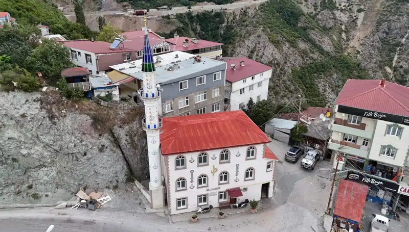 Çelik Minare Siparişlerinde Tarihi Rekor: Maliyetler 500 Bin Lirayı Aşıyor
