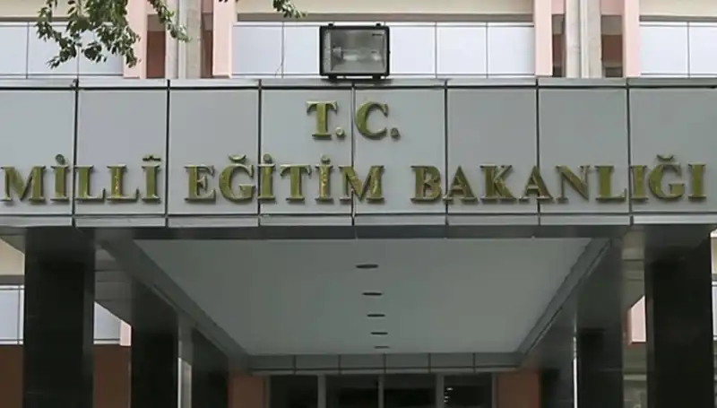 MEB'den Uyarı: Bakanlık Adını Kullanan Dolandırıcılara Dikkat!