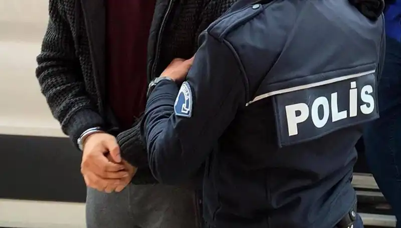 Sınırda Uyuşturucu Operasyonu: İki Ülkeden Gelen Uyuşturucu Ağı Çözüldü