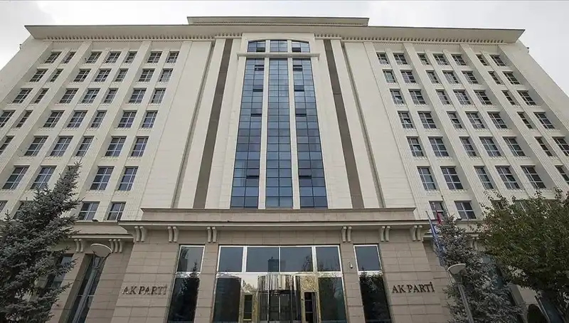 AK Parti’den Yeni Anayasa Komisyonu Toplantısı: Geleceğe Yön Verecek Fırsatlar