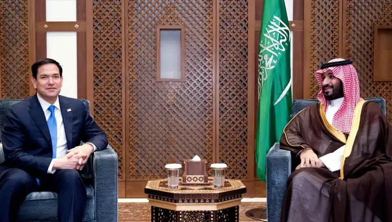 ABD, Riyad’a 100 Milyar Dolarlık Silah Satışıyla Bölgedeki Güç Dengesini Değiştiriyor