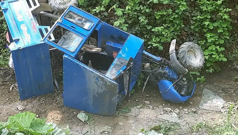 Kontrolden Çıkan Pat Pat Dereye Devrildi: Yaralıların Durumu Nedir?