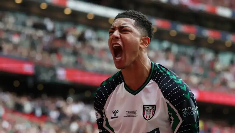 Jobe Bellingham Dortmund'a Transfer Oldu: Futbol Dünyasında Şok Etki Yaratıyor