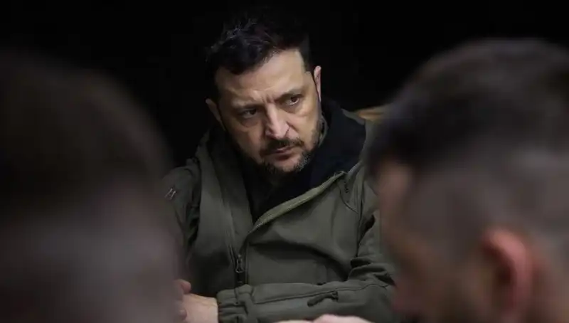 Rusya'nın Kuzey Kore Üretimi Füzeleri: Zelenski'den Çarpıcı Açıklama