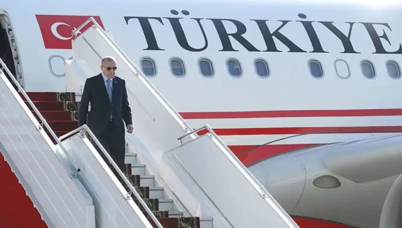 Cumhurbaşkanı Erdoğan İtalya Seyahatinin Ardından Türkiye’ye Döndü