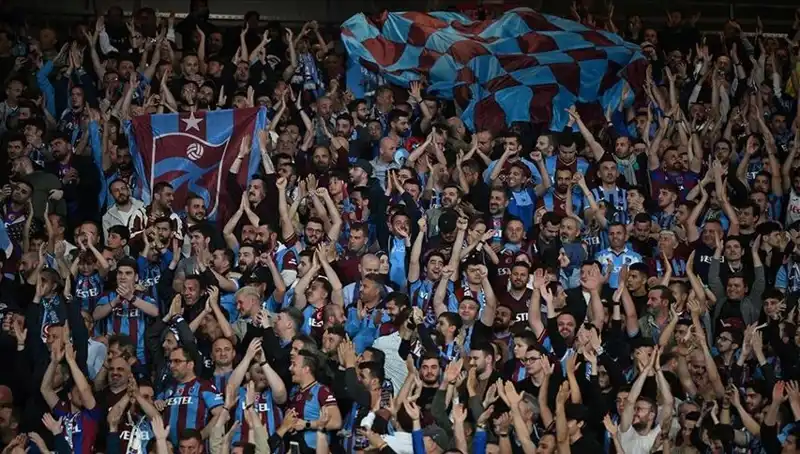 Trabzonspor-Galatasaray Maçı Biletleri Hızla Tükeniyor, Kaçırmayın!